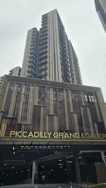 Piccadilly Grand