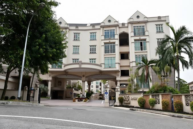 Le Hill Condominium